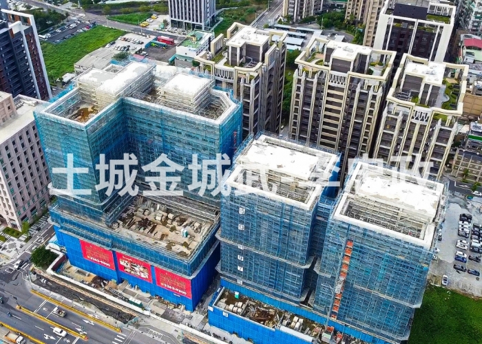 出售🏠土城金城路．有富富玉邊間二房車 📌 0933-739959⭐李忠政大家房屋⭐