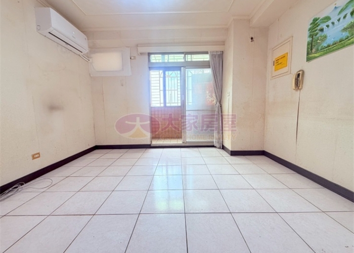 出售🏠土城區立德路．星巴克商圈鐵炮電梯三房平車📌 0933-739959⭐李忠政大家房屋⭐